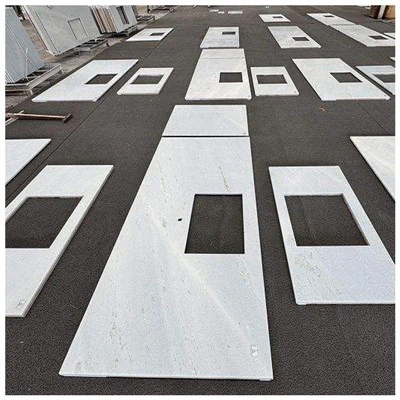 Bänkskivor i Azul Cielo marmor